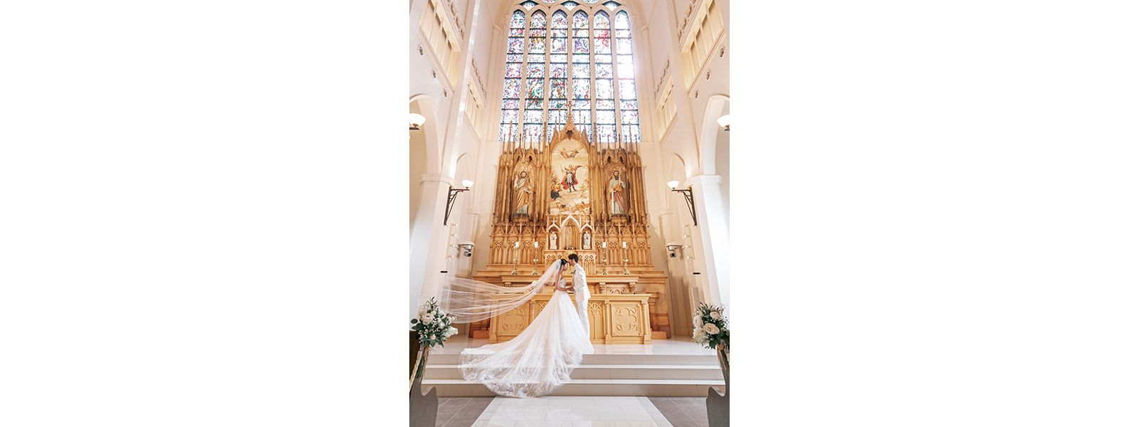 花嫁の憧れが詰まった大聖堂に注目
海外リゾートで過ごすような一日を実現