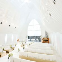 ふたりの個性に合わせたさまざまなプランを用意
「心と心が通じ合う場所」で理想の結婚式を