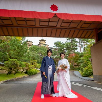 好評につきプラン延長!!《ホテル泉慶・華鳳限定》特別割引プラン\\ 最大85,000円特典 //花嫁衣裳☆見学フェア