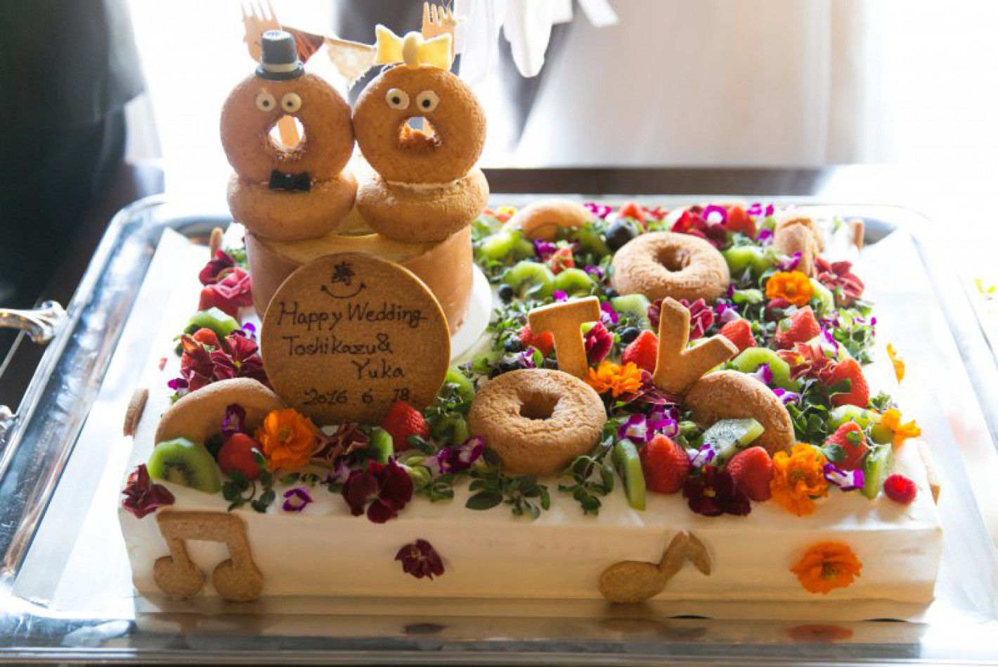 ウェディングケーキも!
