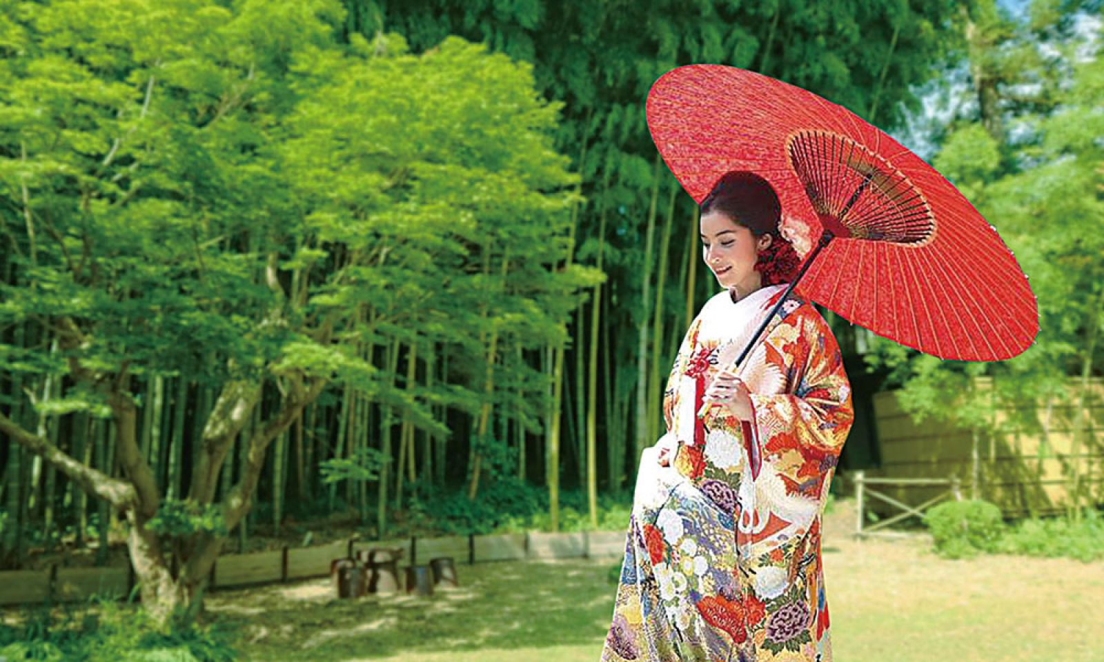 彌彦神社で絆を結ぶ神聖な神前式と
泊まれる文化財で叶える温かな家族婚