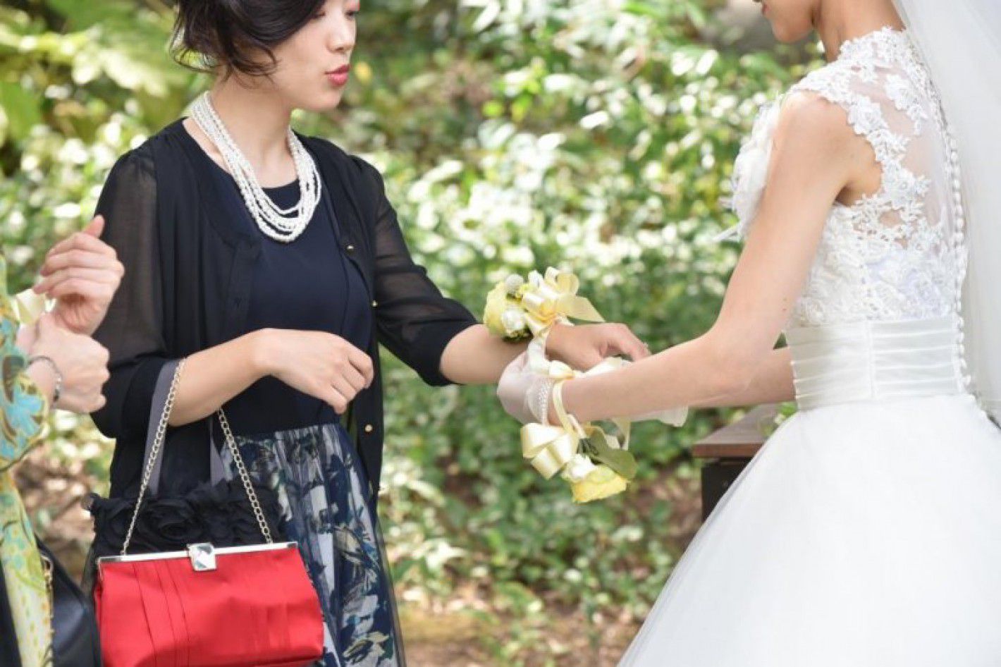 新婦とおそろいのリスレット